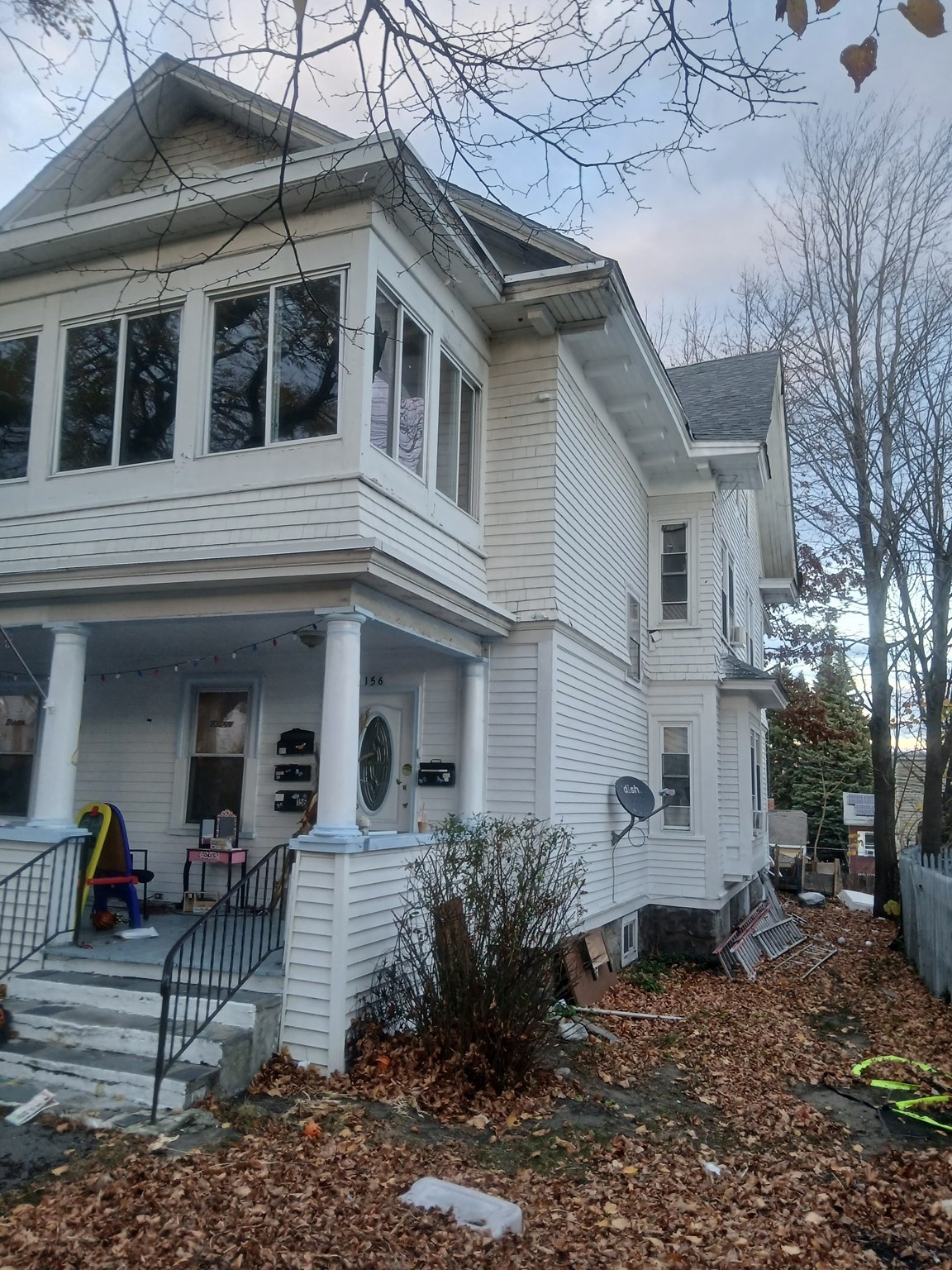 main property photo 11