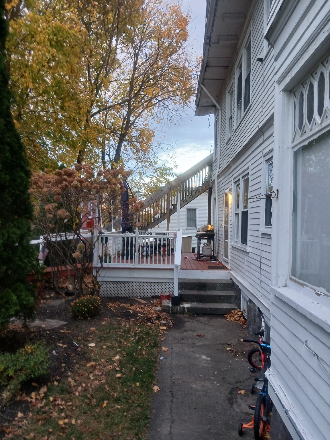 main property photo 15