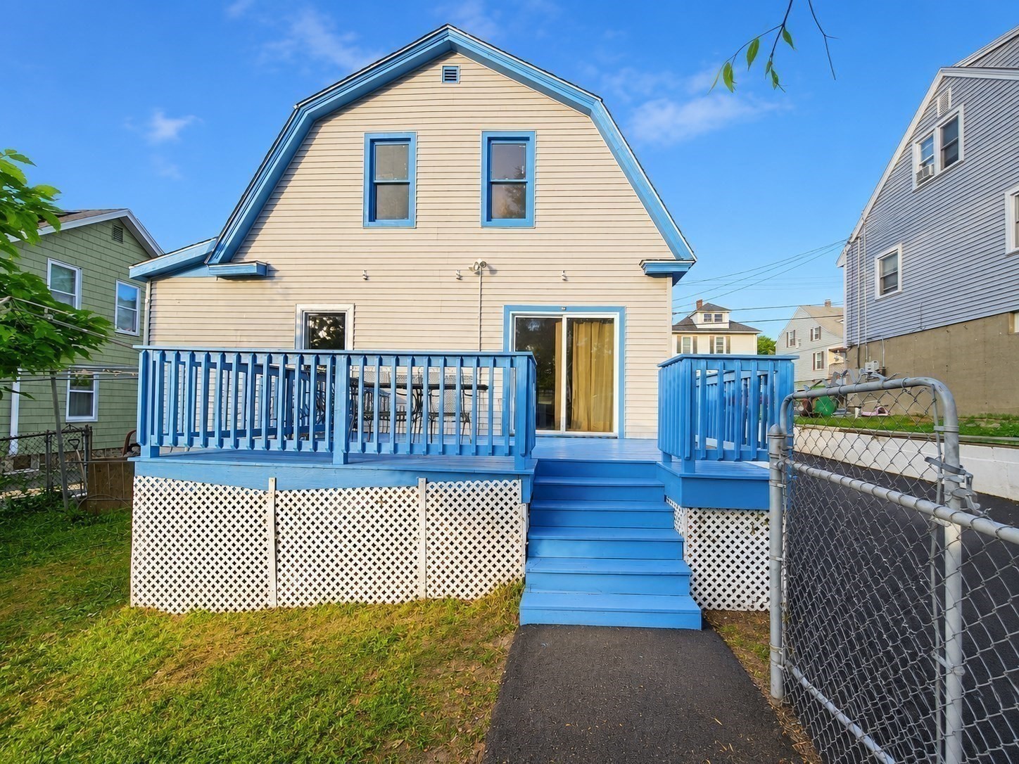 main property photo 22