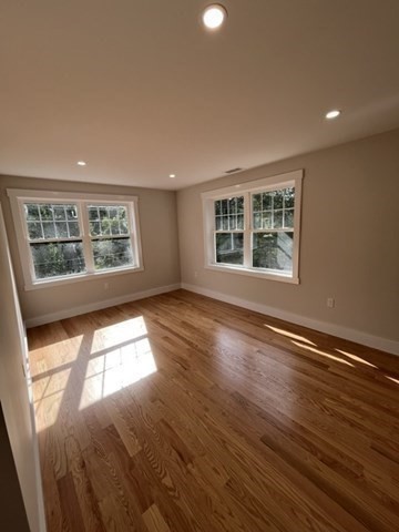 property viewer photo 10