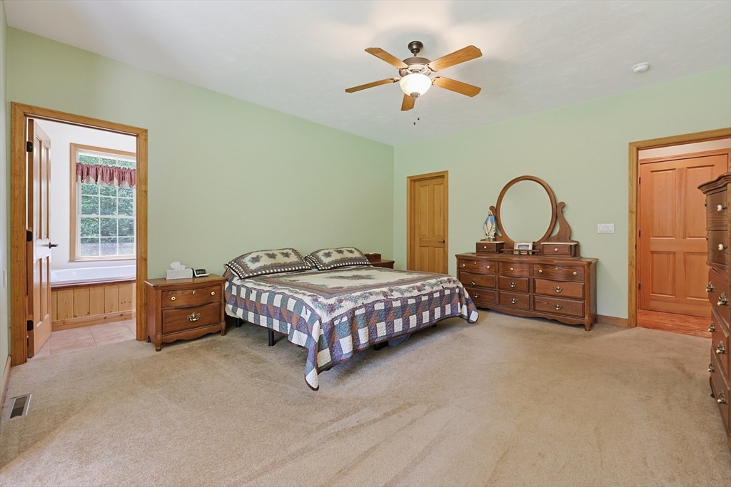 property viewer photo 23
