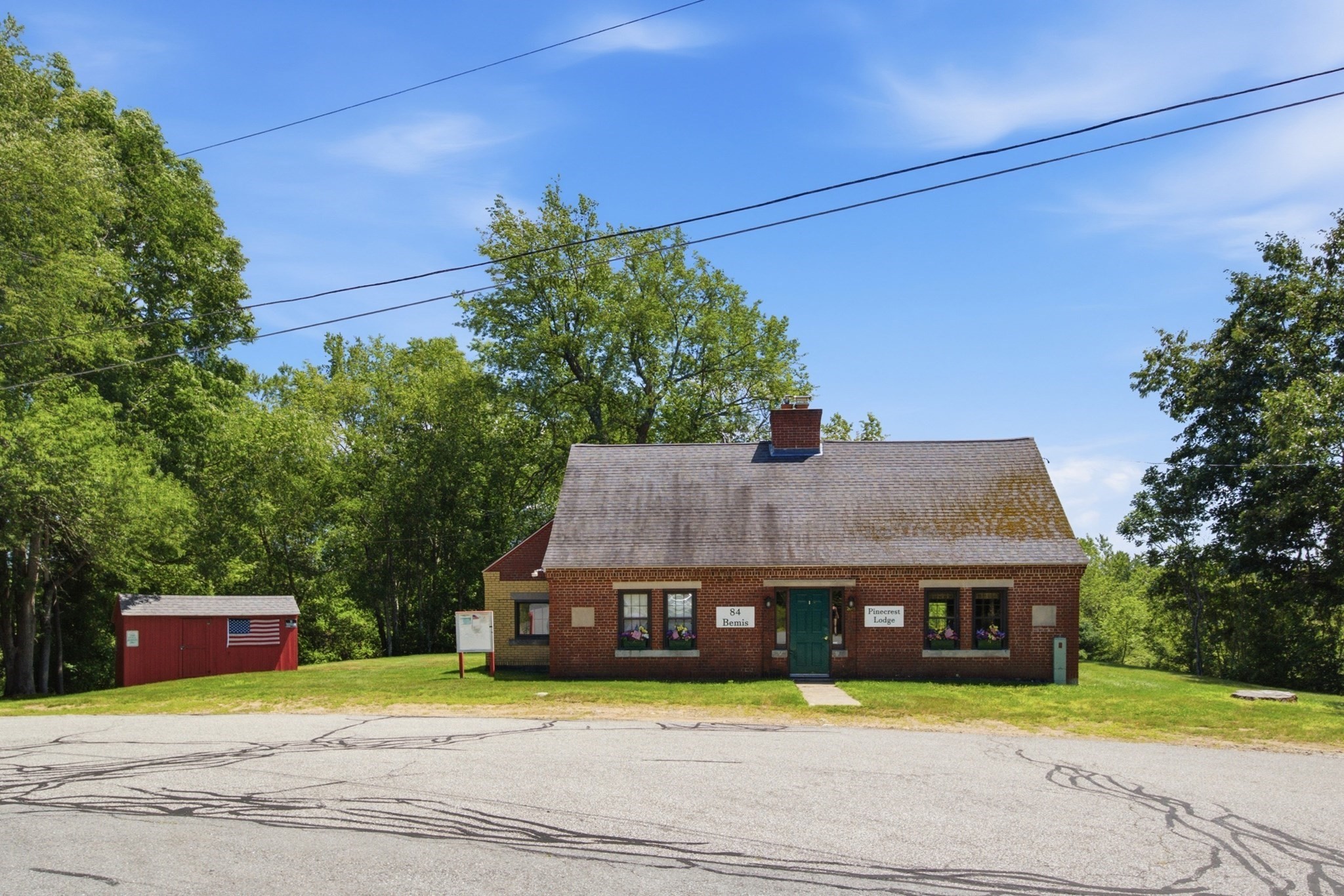 main property photo 32