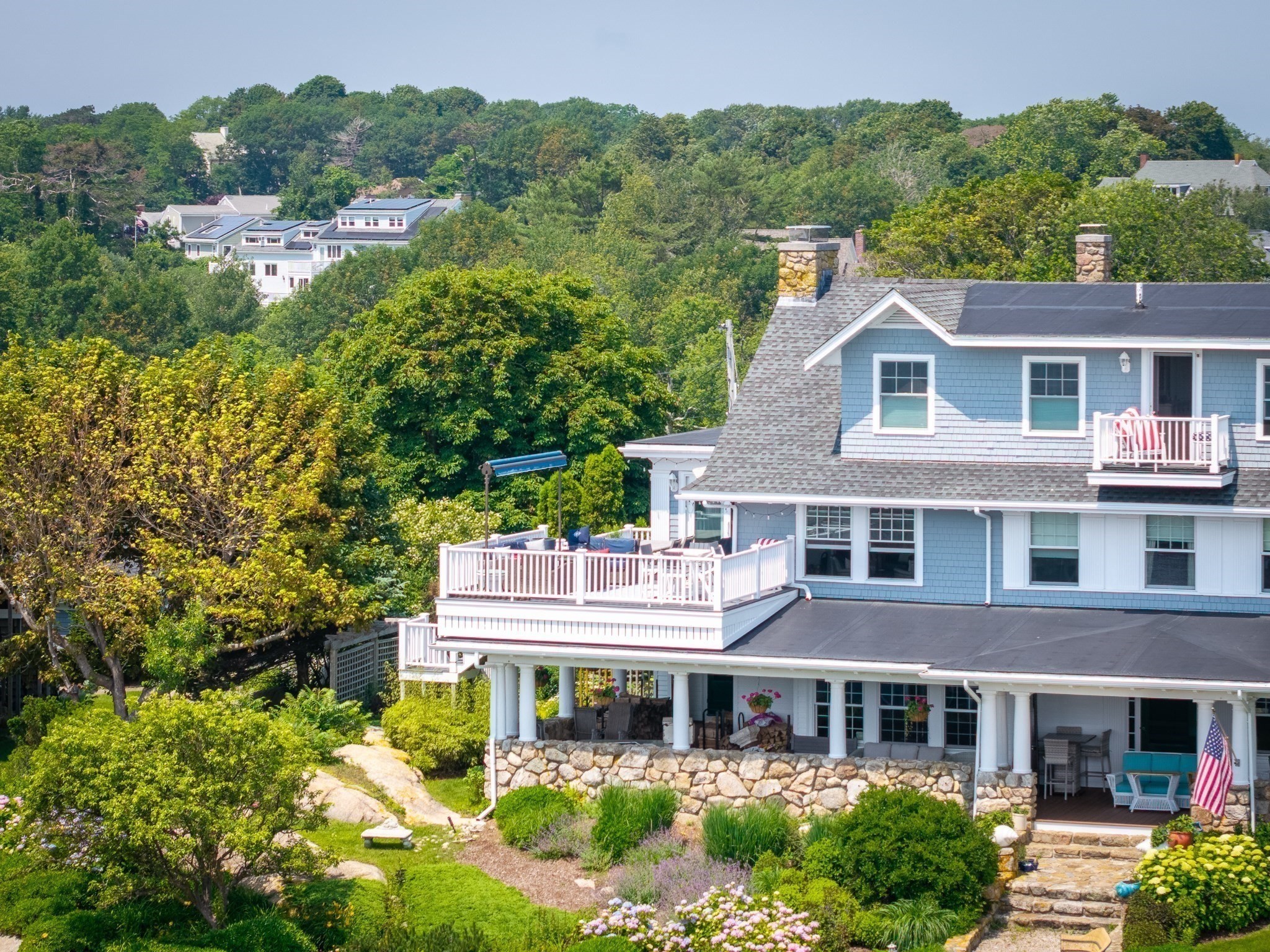 main property photo 33
