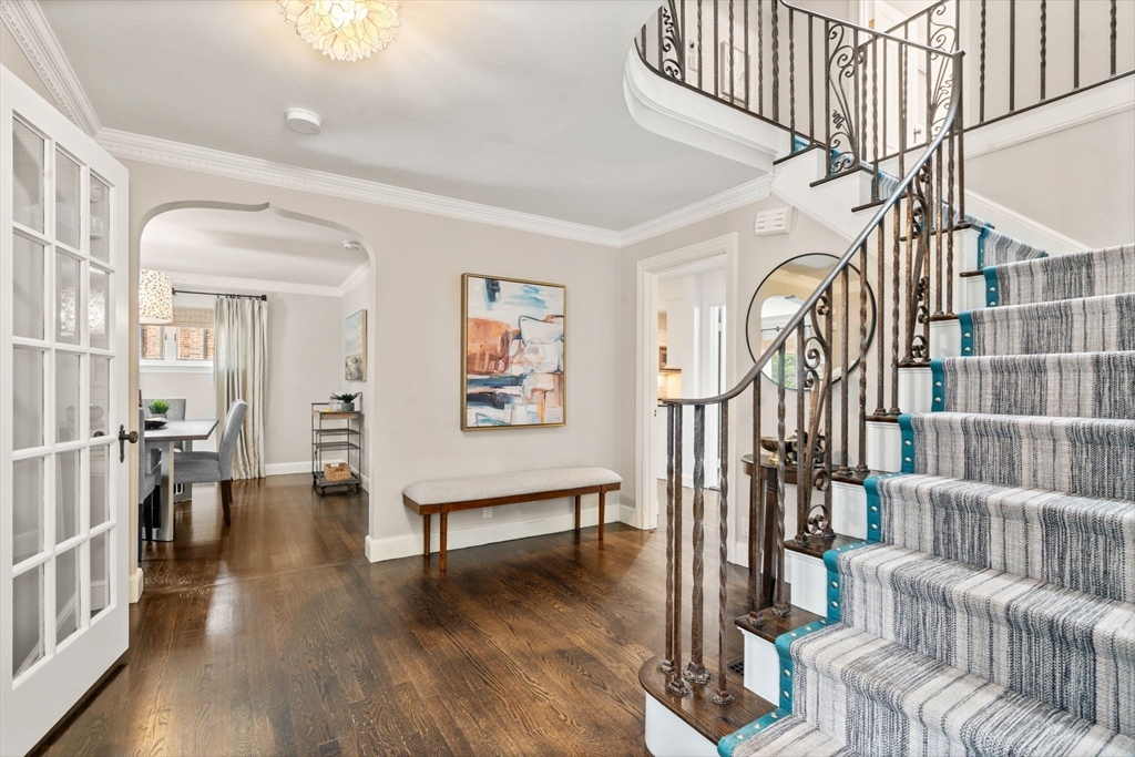property viewer photo 1
