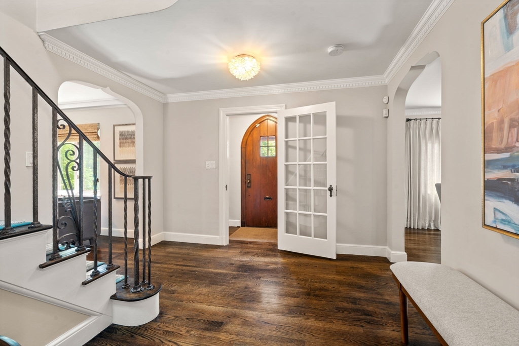 property viewer photo 2