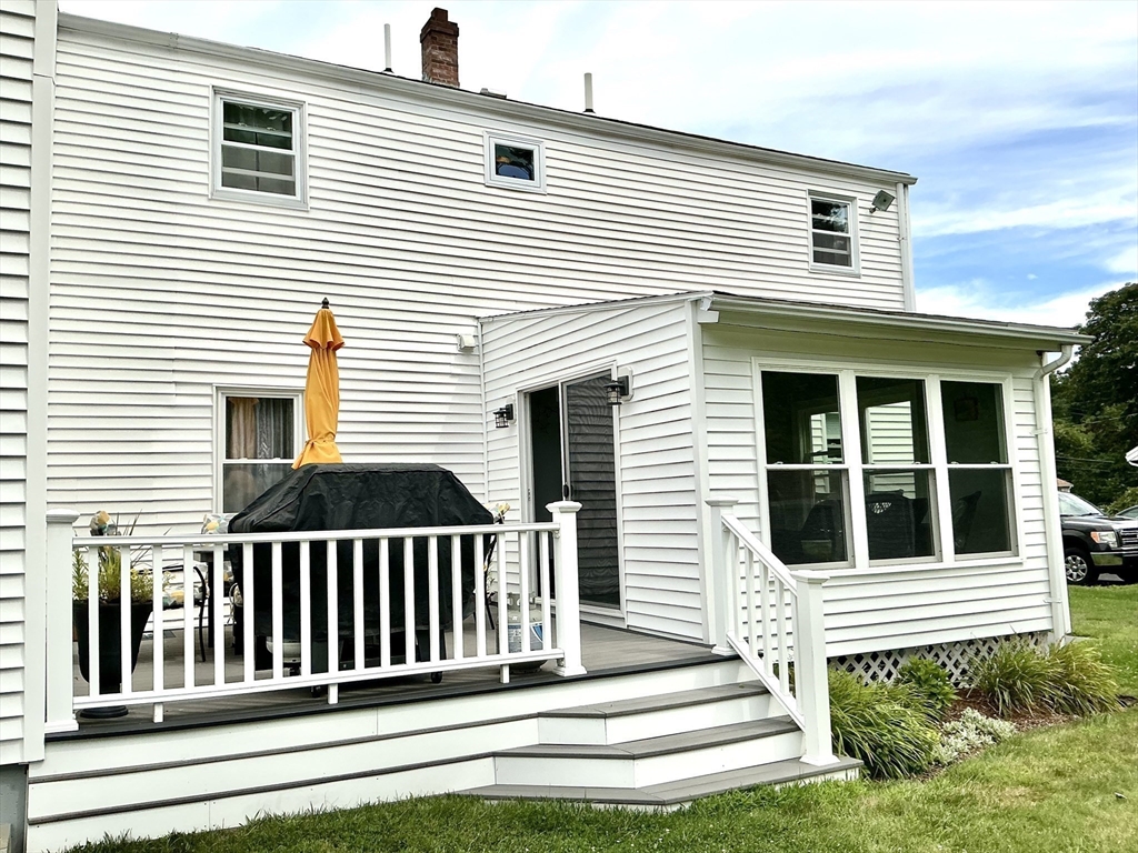 main property photo 23