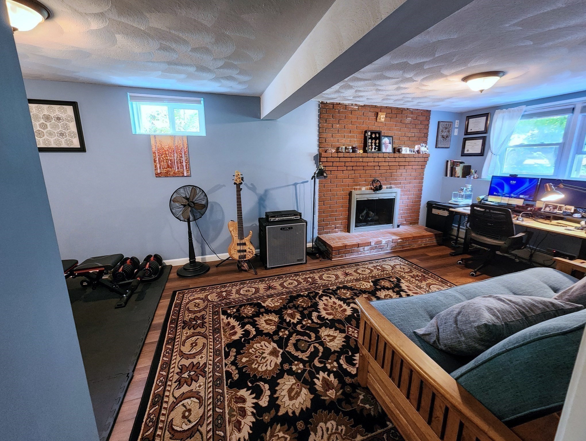 main property photo 9