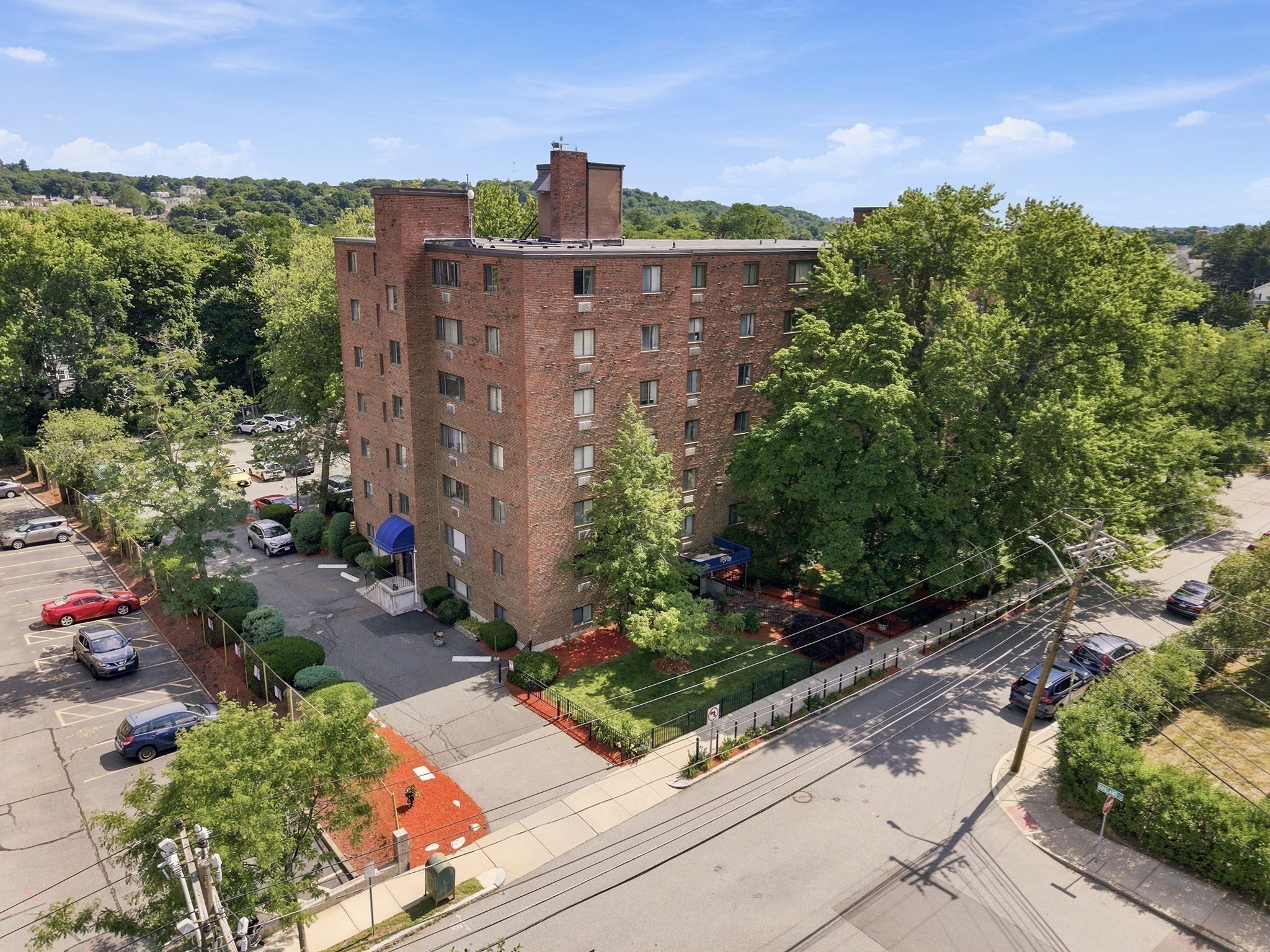 main property photo 34