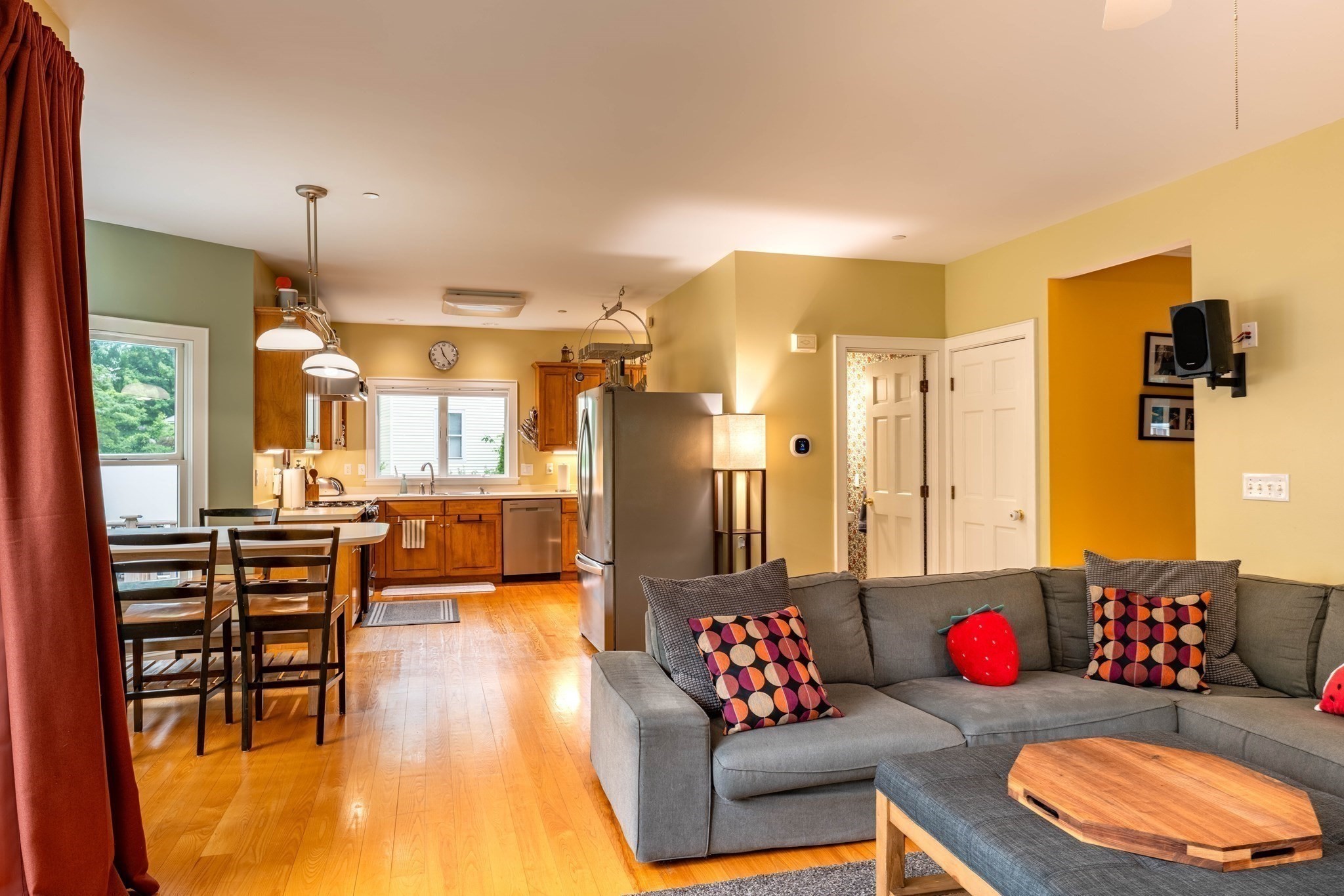 main property photo 15