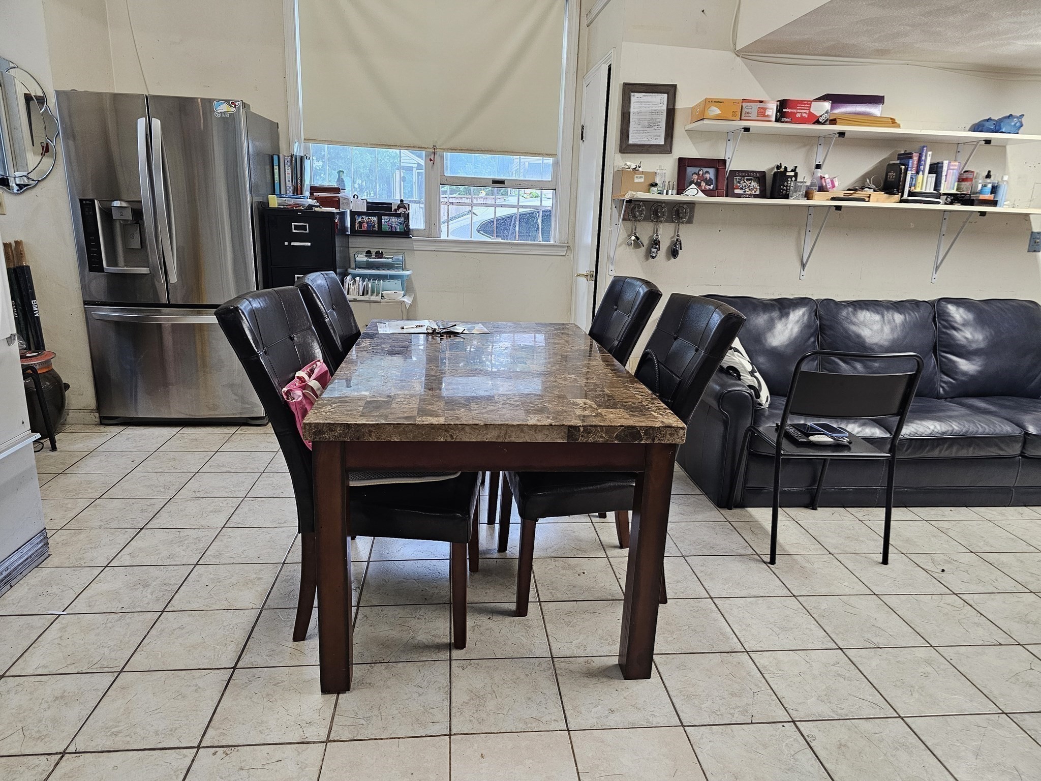 main property photo 6
