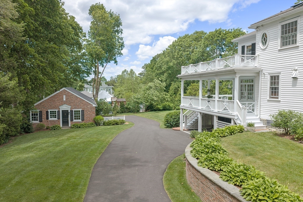 main property photo 33