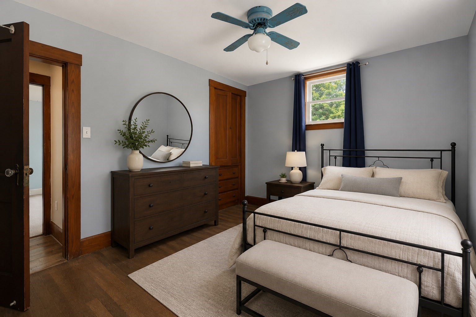 main property photo 23