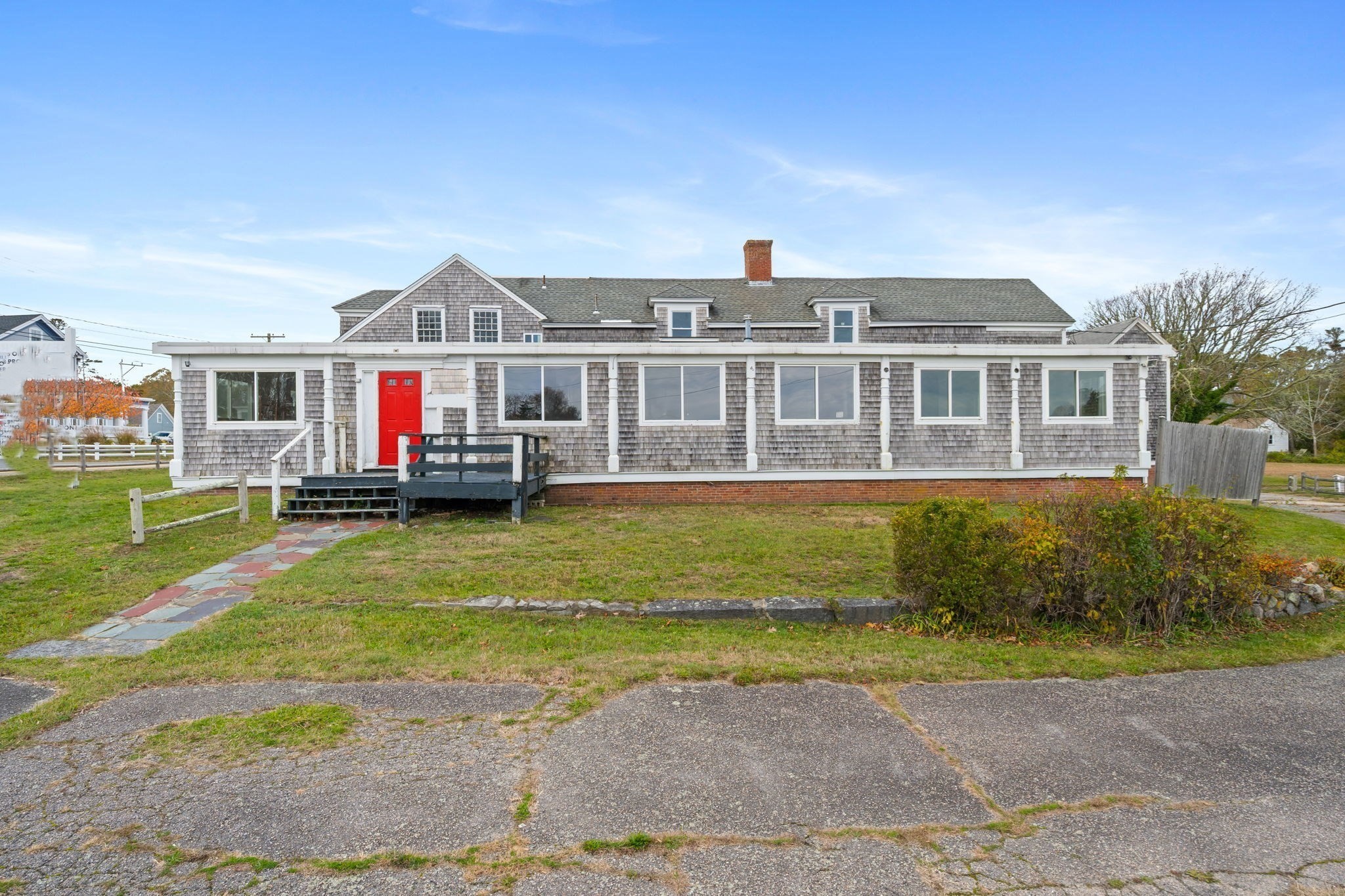 main property photo 29