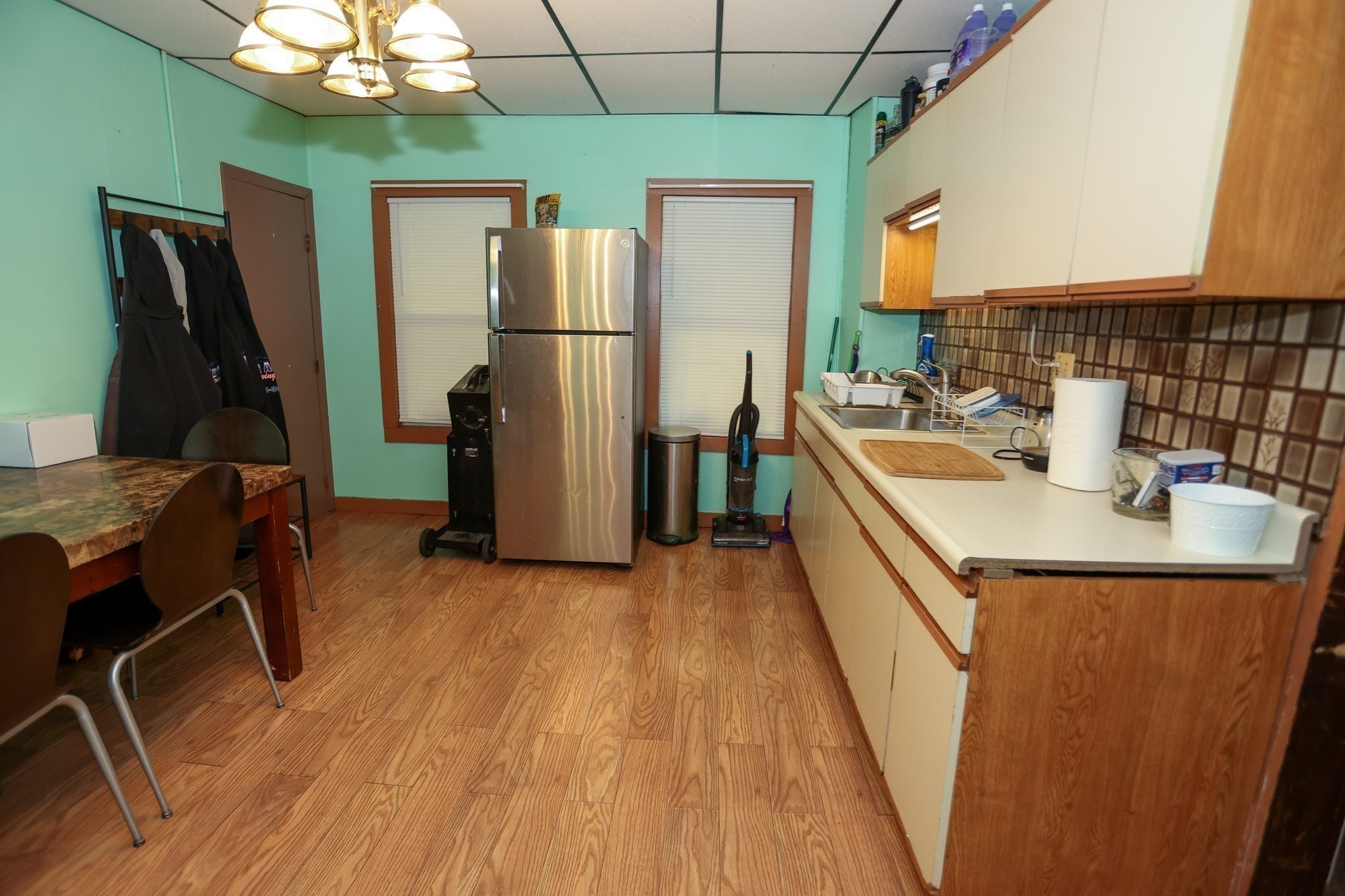 main property photo 30