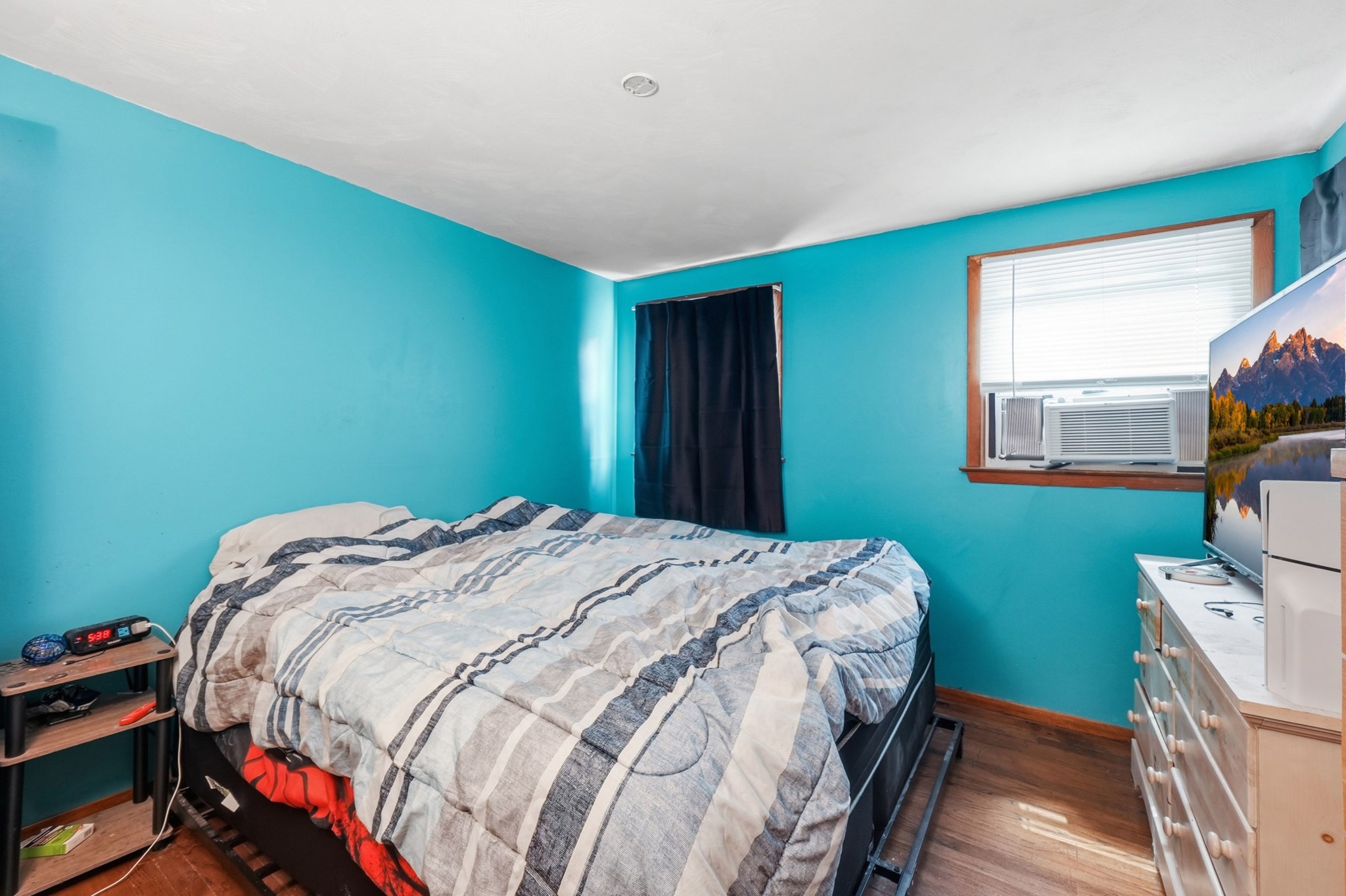 main property photo 12