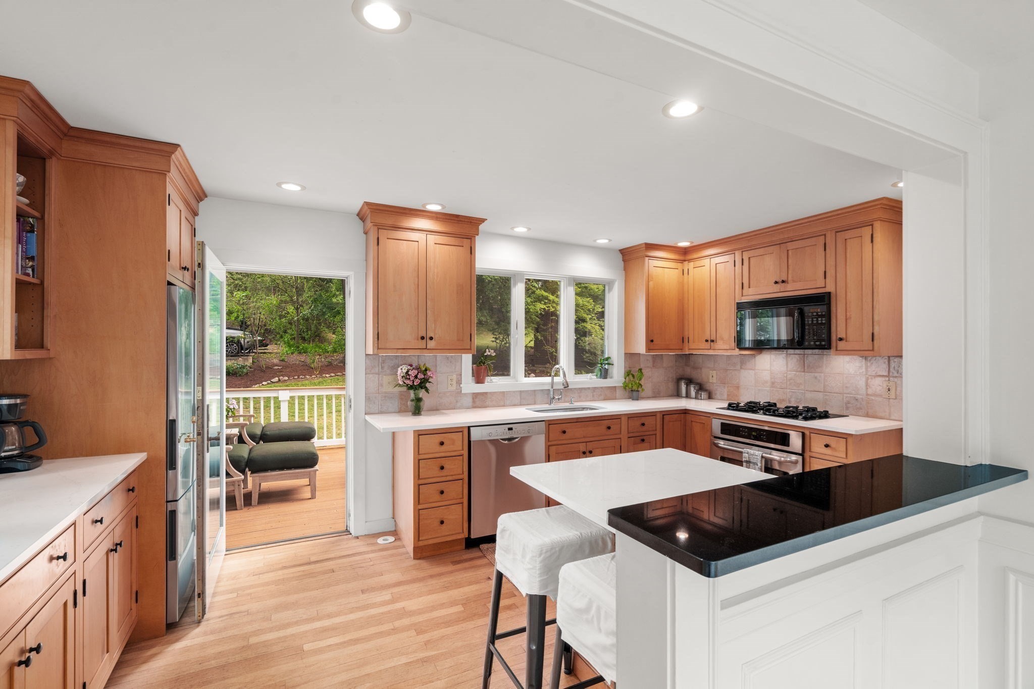 main property photo 13