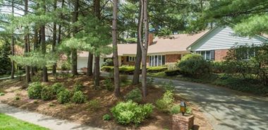 image of property with 3 Bed | 3 Bath | 3,577 Sqft