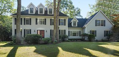 image of property with 6 Bed | 5 Bath | 8,225 Sqft