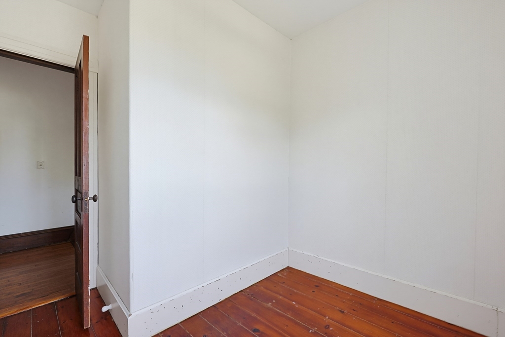property viewer photo 22