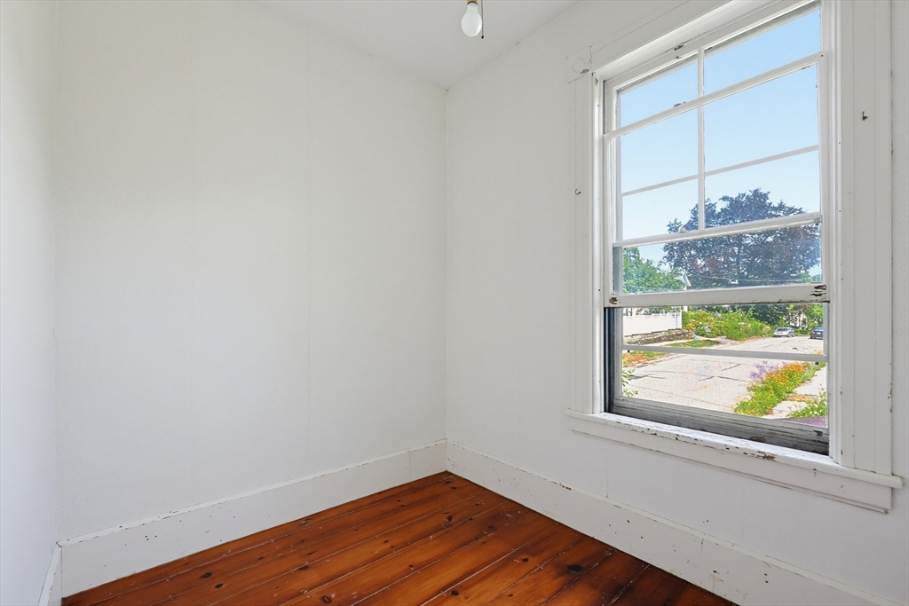property viewer photo 23