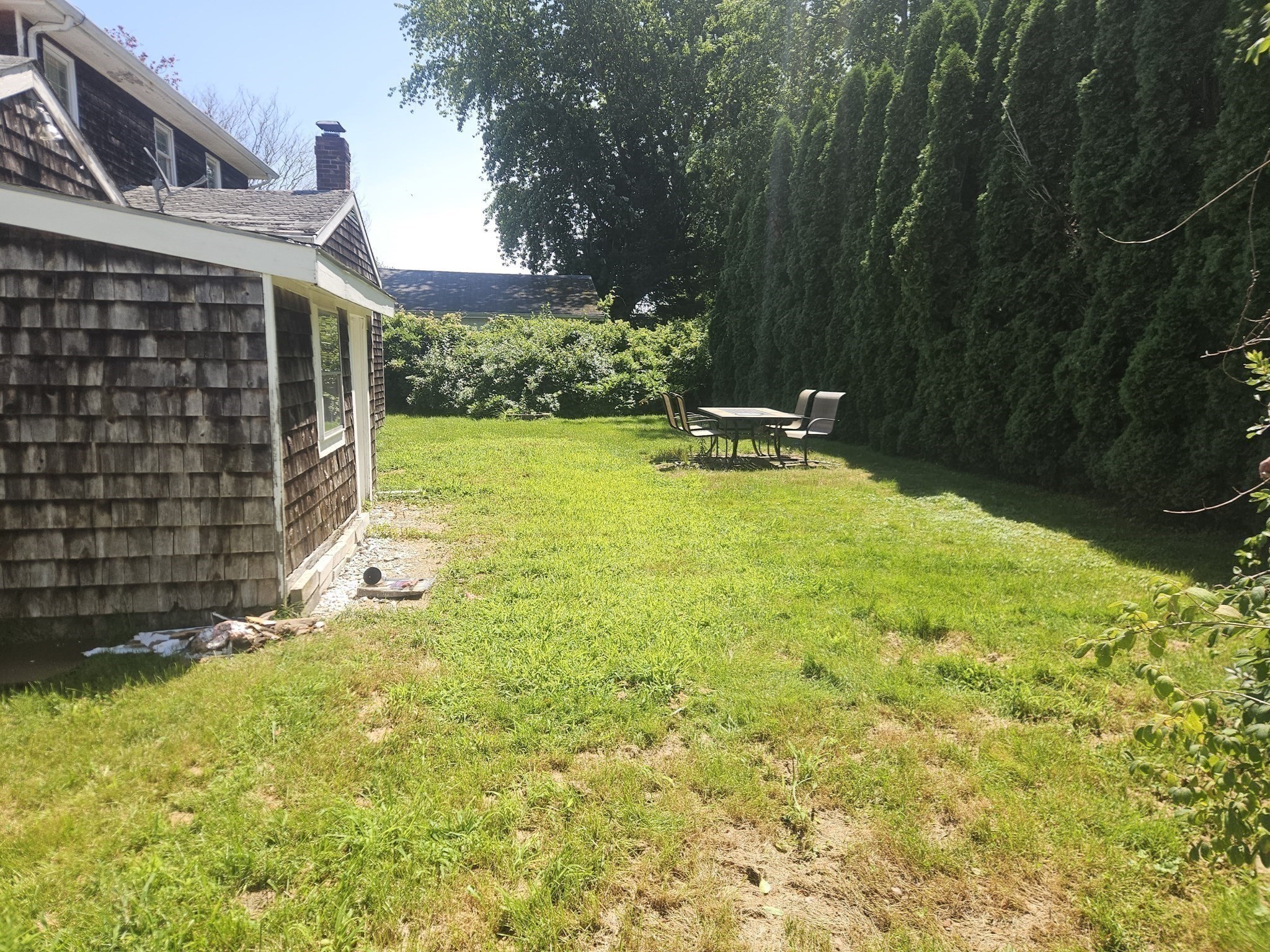main property photo 16