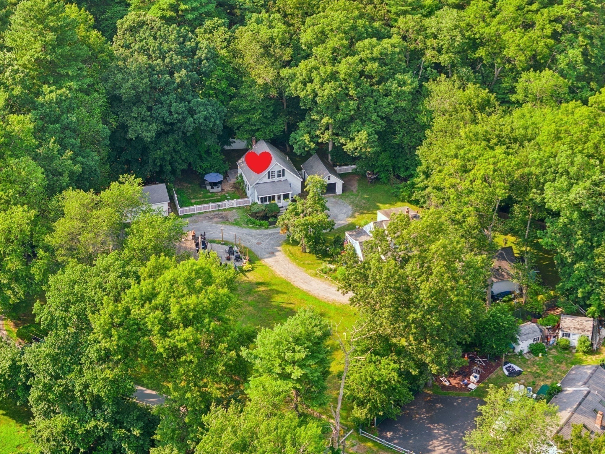main property photo 34