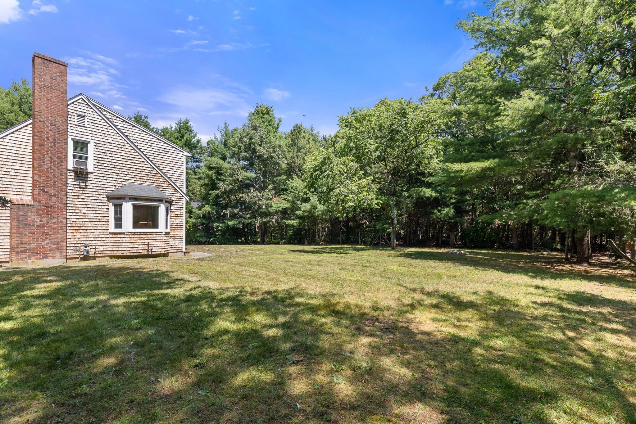 main property photo 40