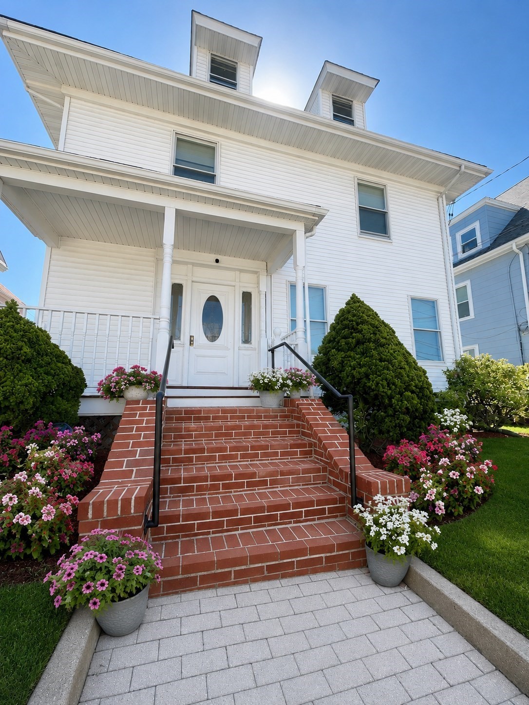 main property photo 11