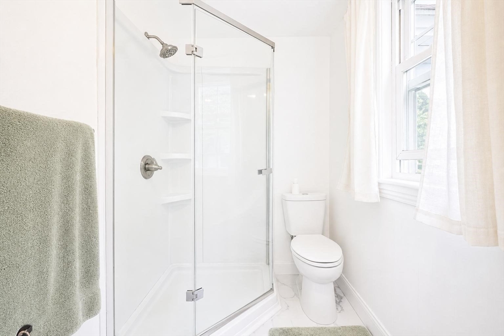 property viewer photo 19