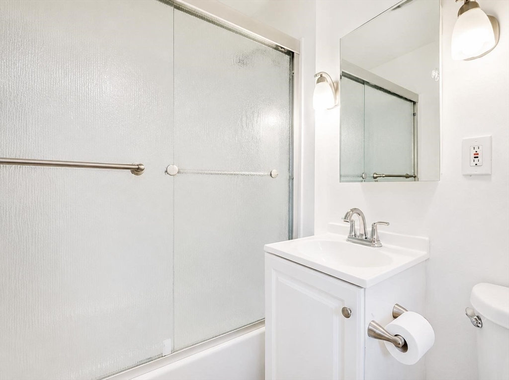 property viewer photo 26
