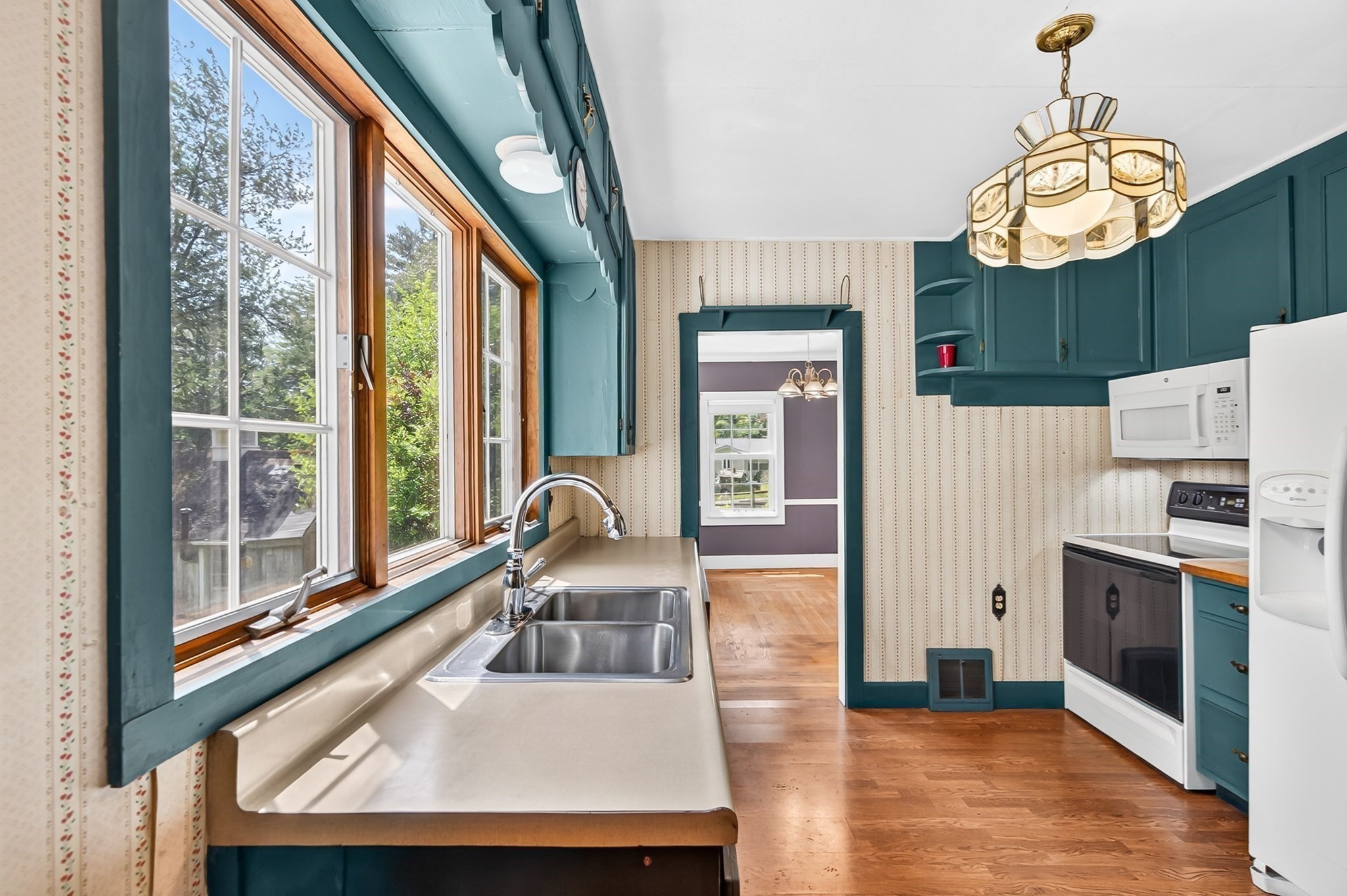 main property photo 9