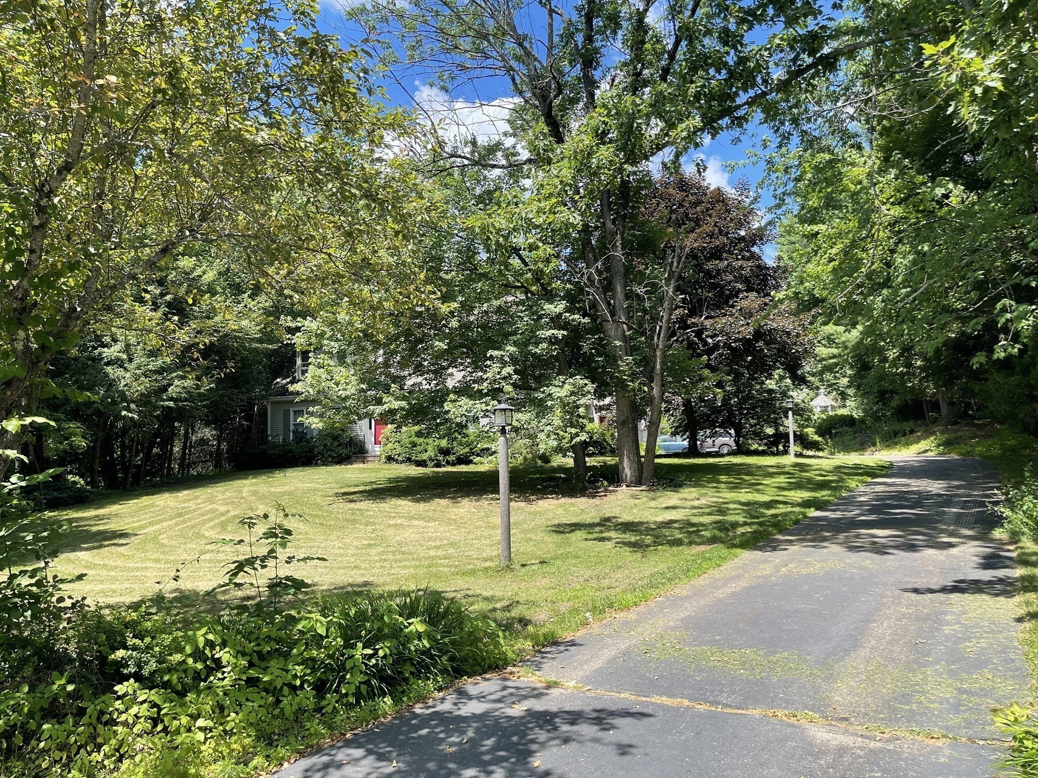 main property photo 32