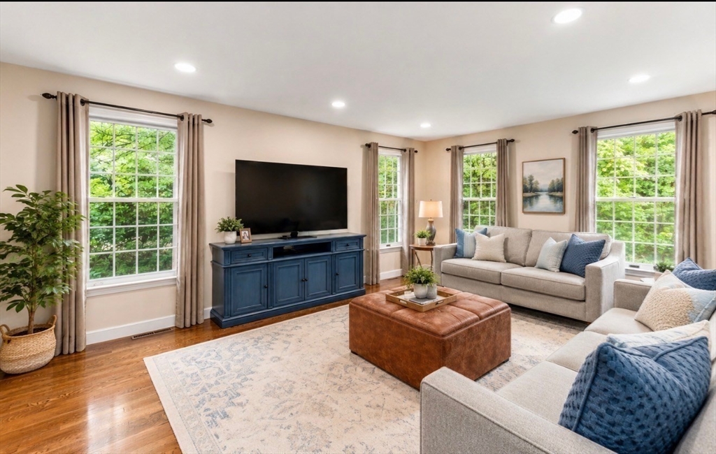 property viewer photo 17