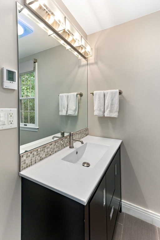 property viewer photo 23
