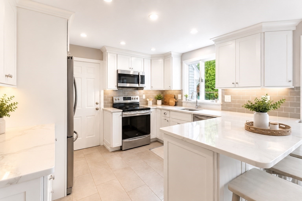 property viewer photo 7