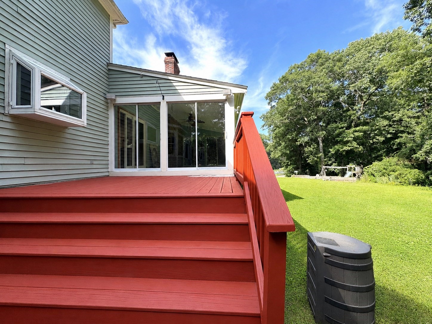 main property photo 32