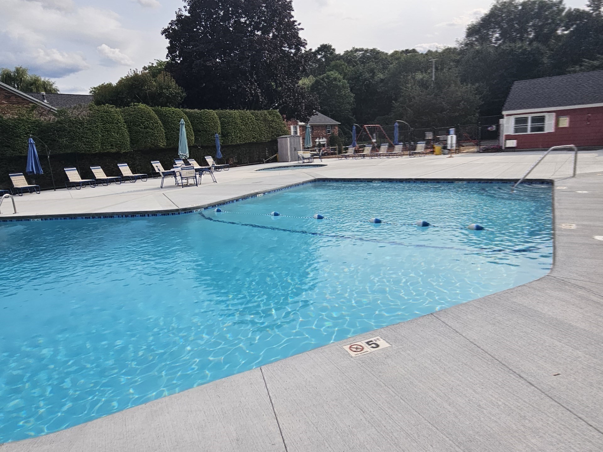 main property photo 21