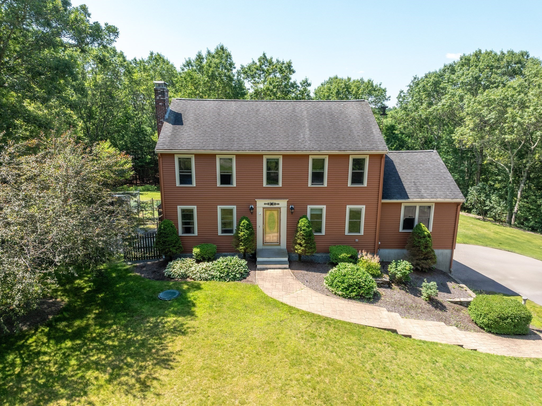 main property photo 17