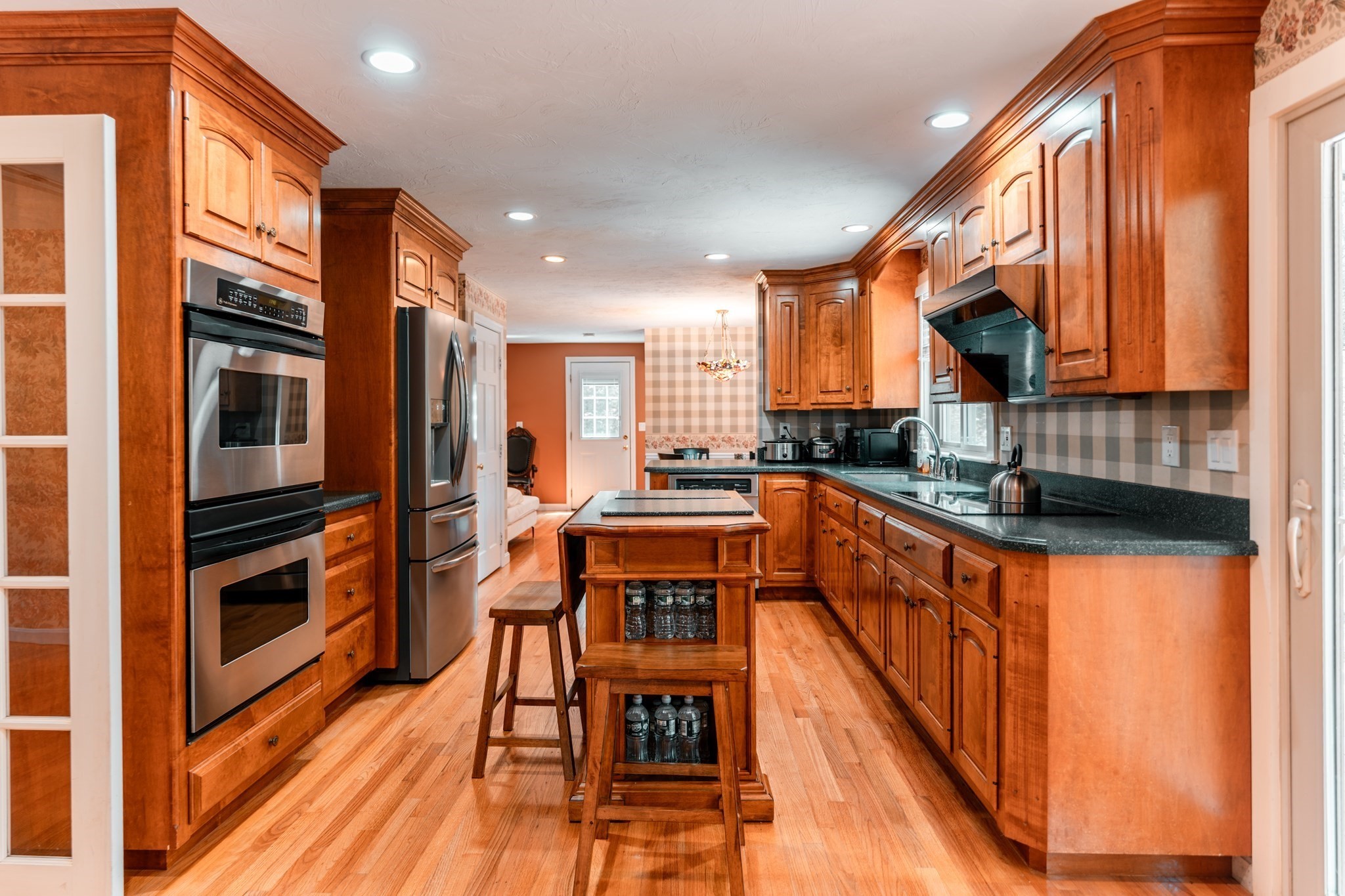 main property photo 5