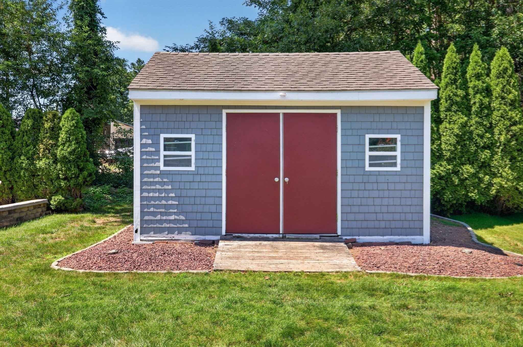 main property photo 34