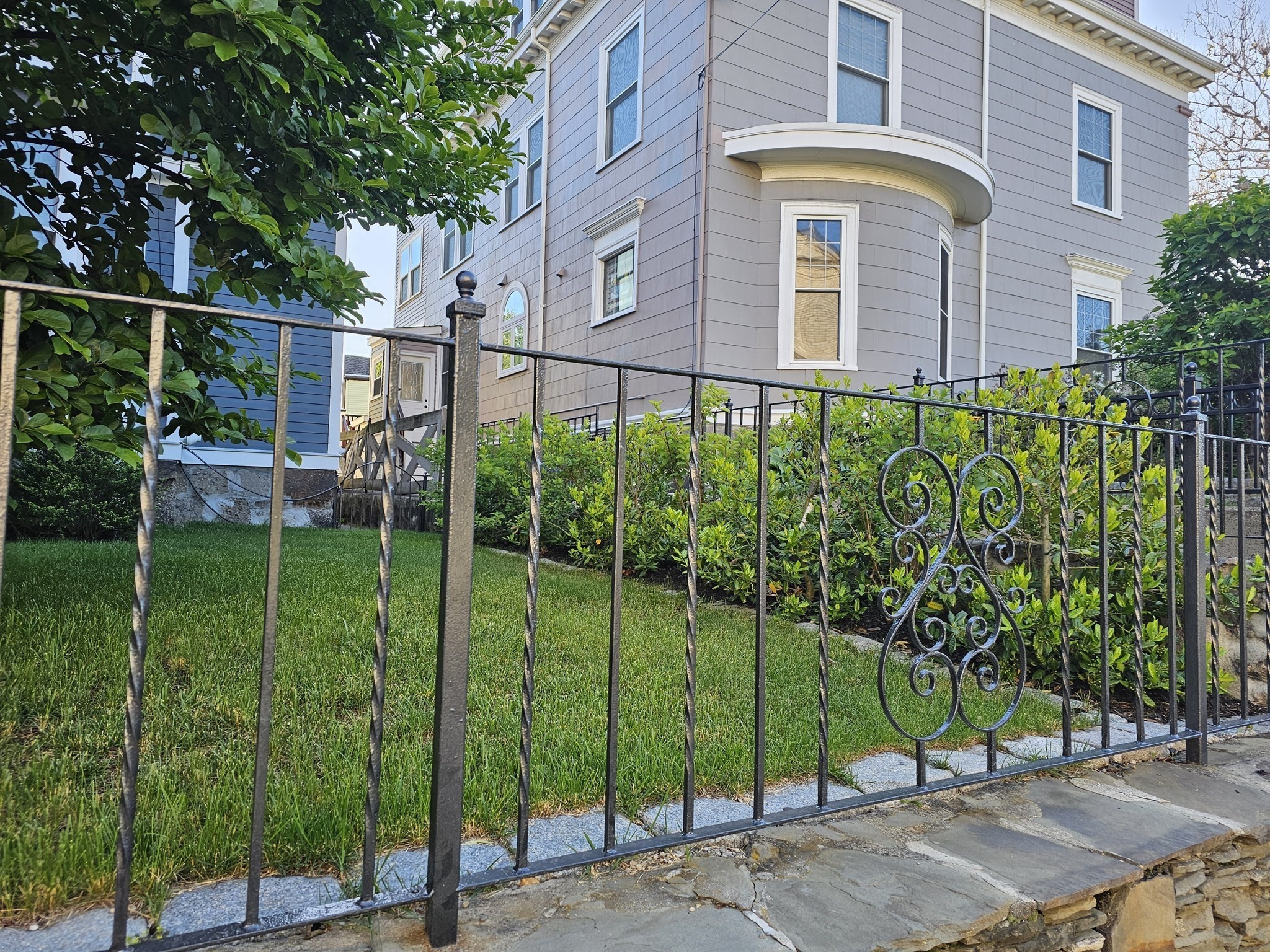 main property photo 19