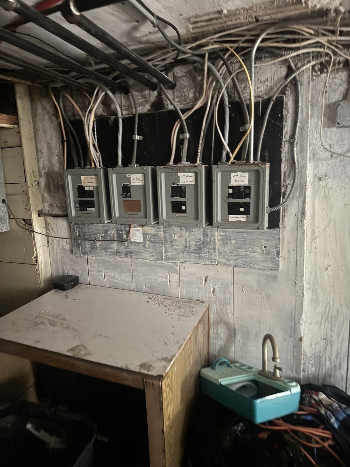 main property photo 28