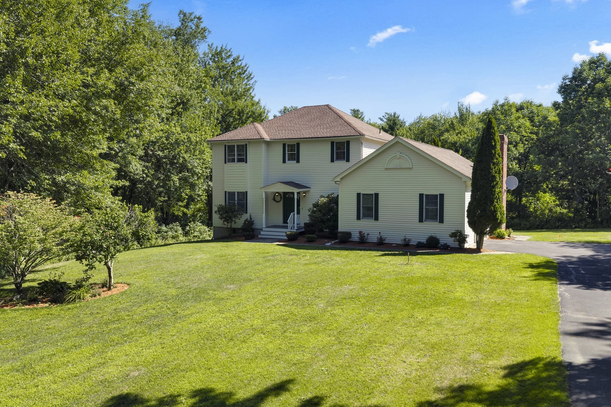 main property photo 27