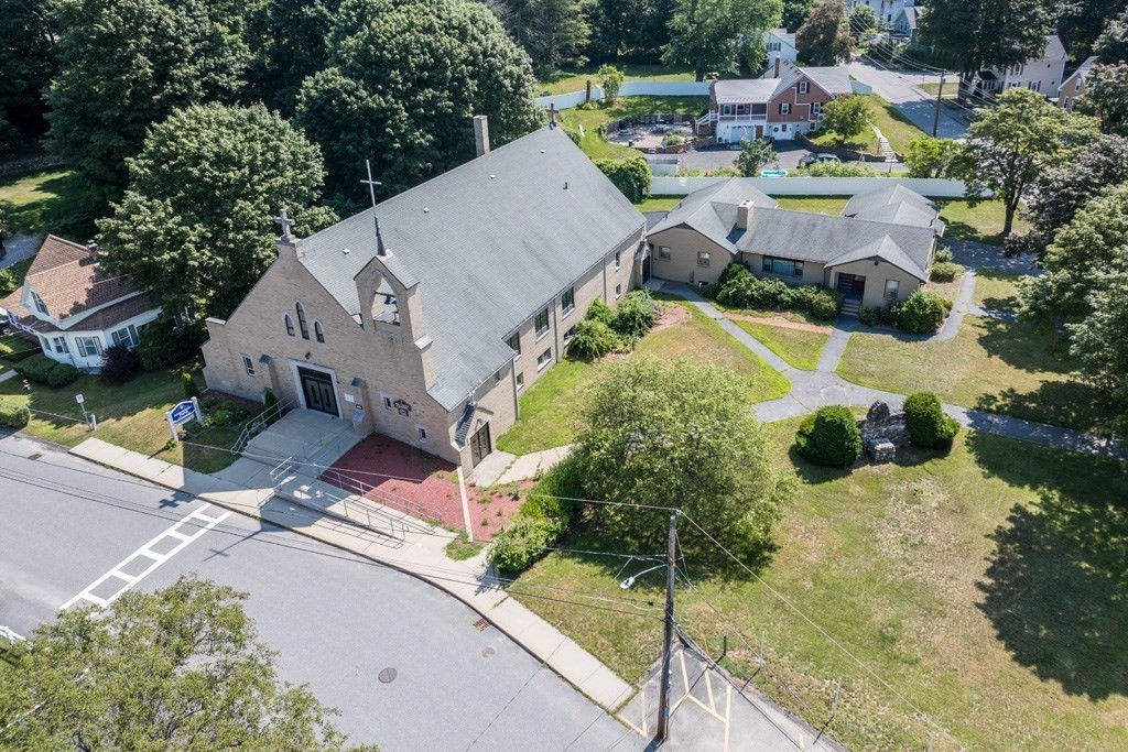 main property photo 29