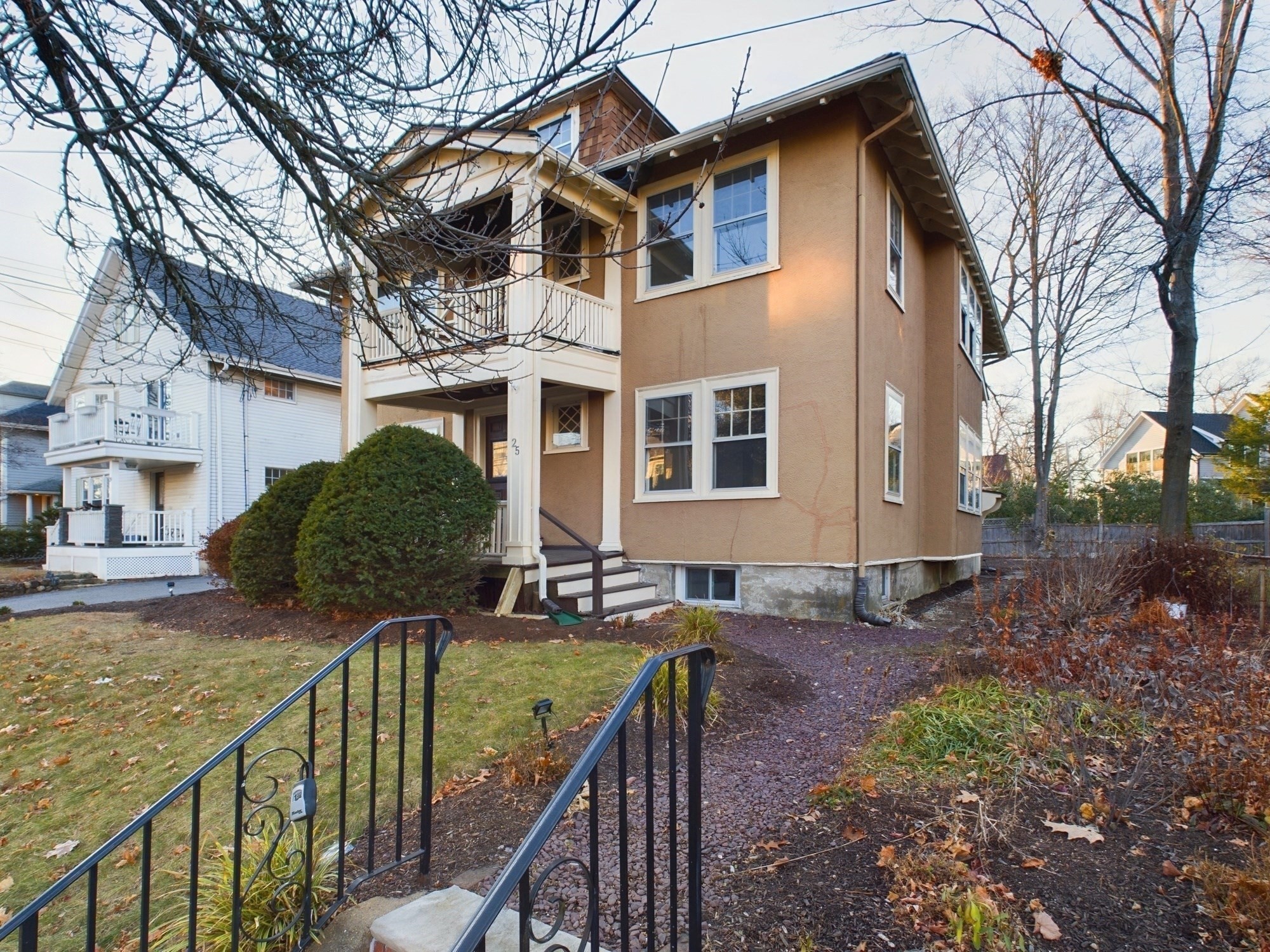 main property photo 13