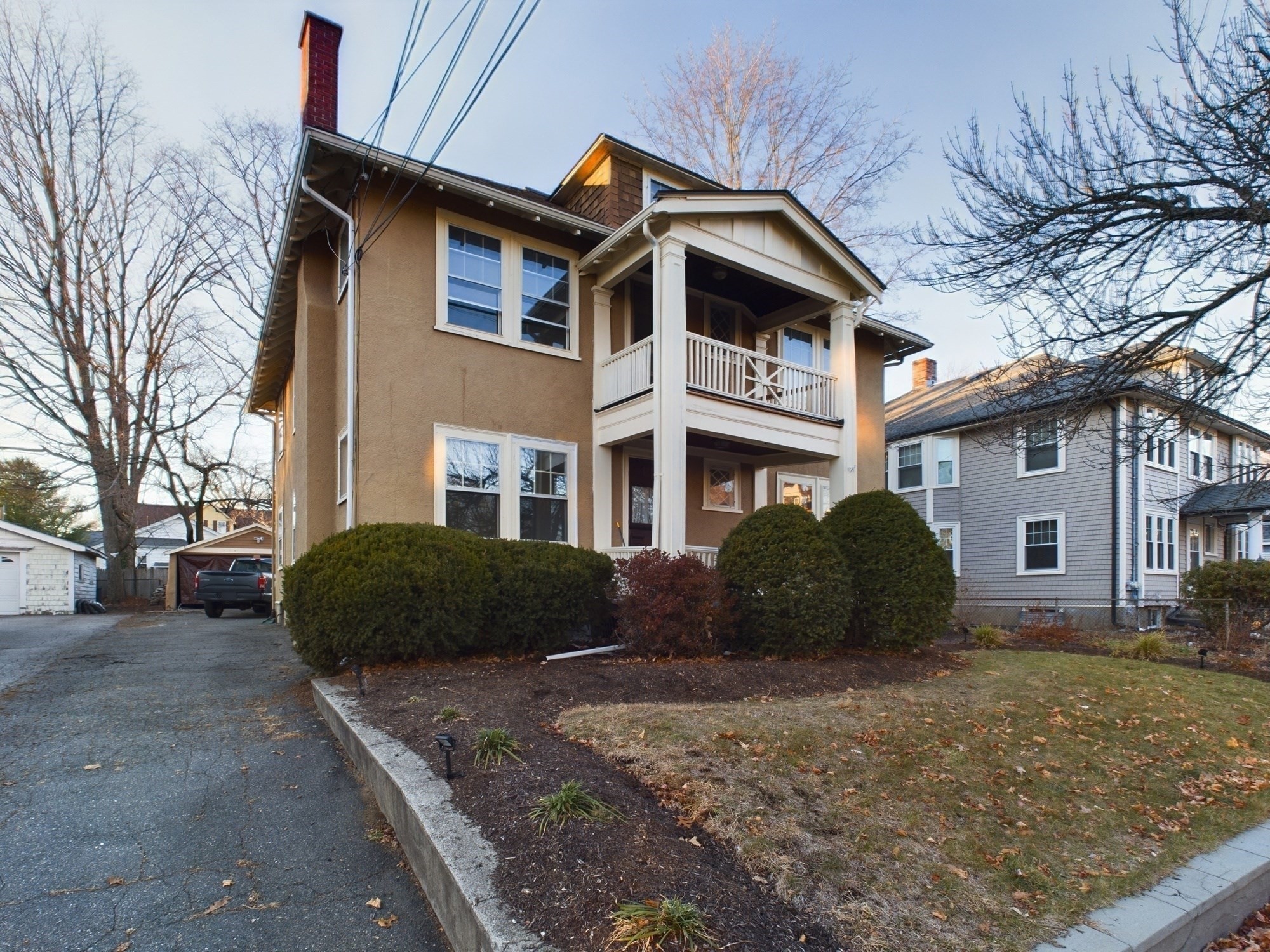main property photo 14