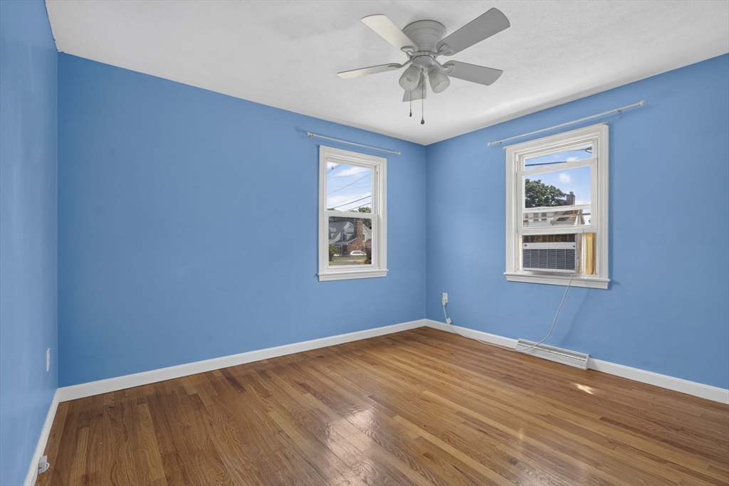 property viewer photo 15