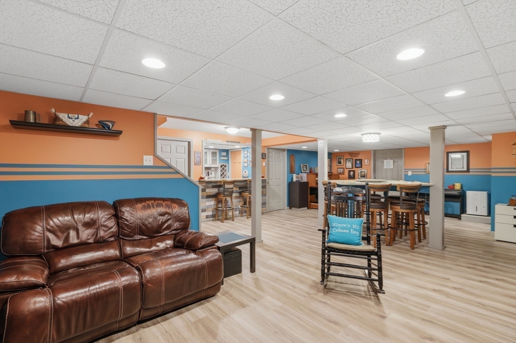 property viewer photo 30