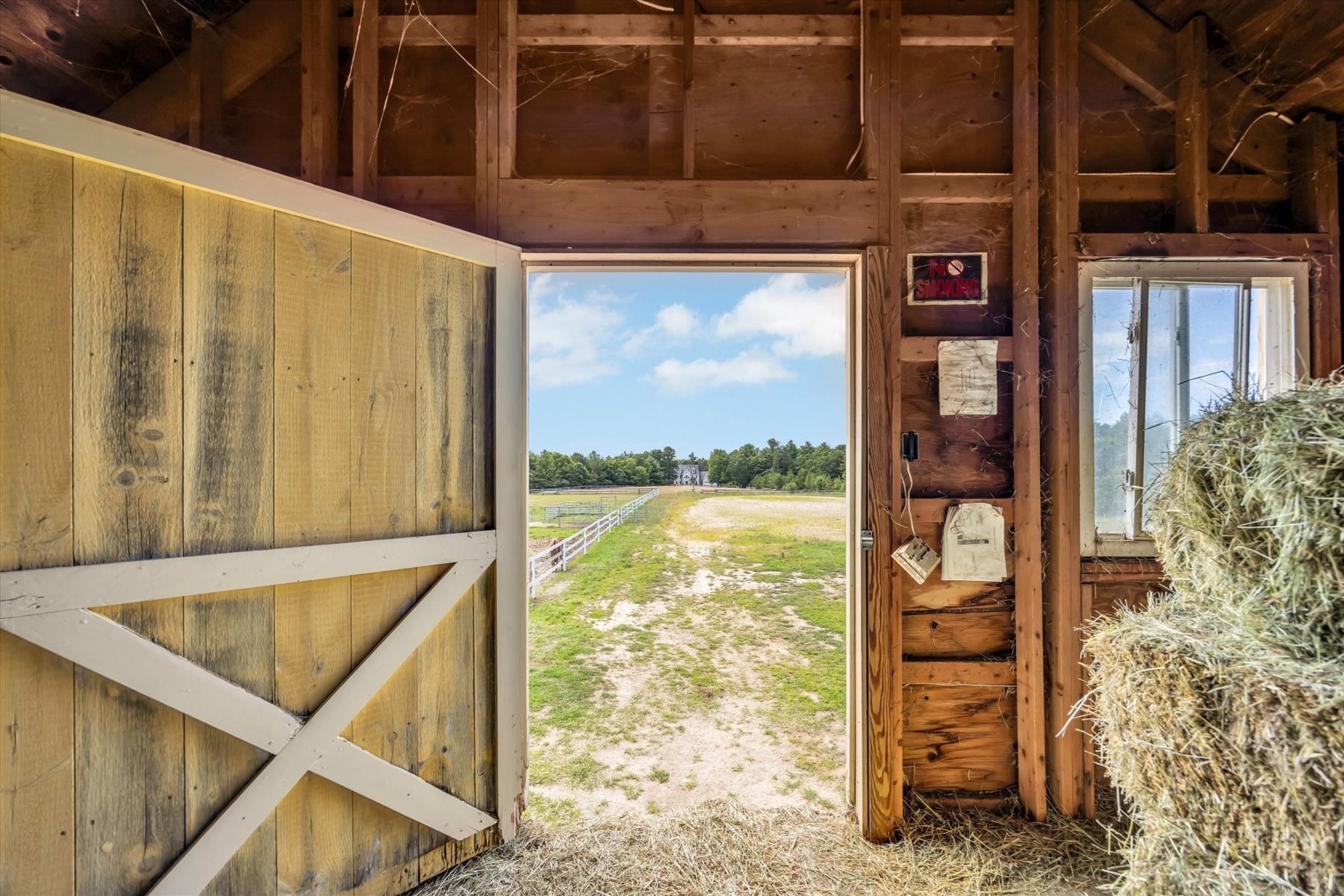 main property photo 35