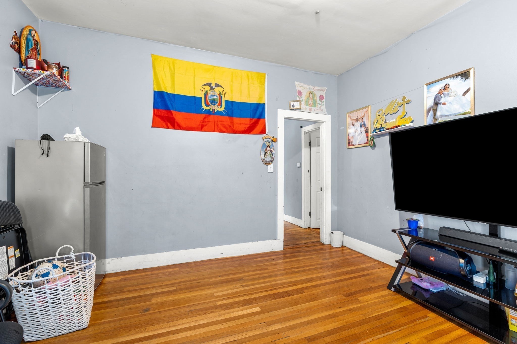 main property photo 19